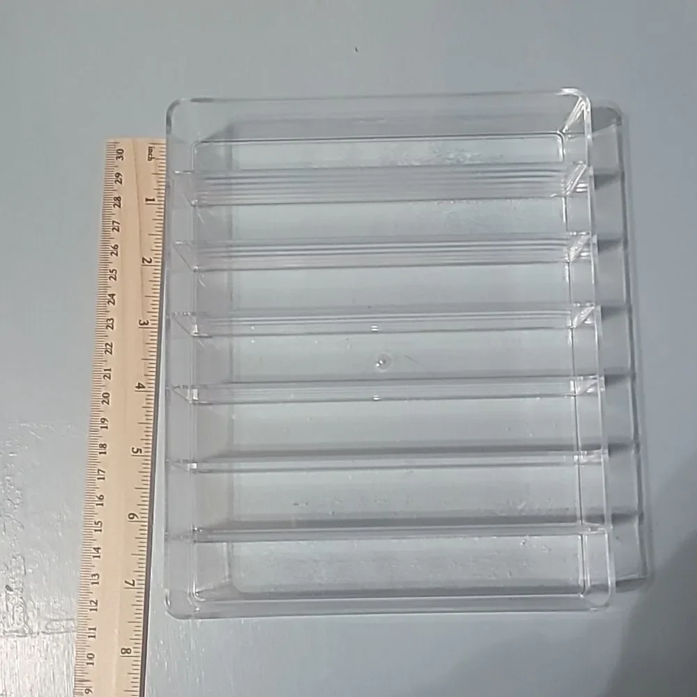 7 compartment acrylic palette organizer